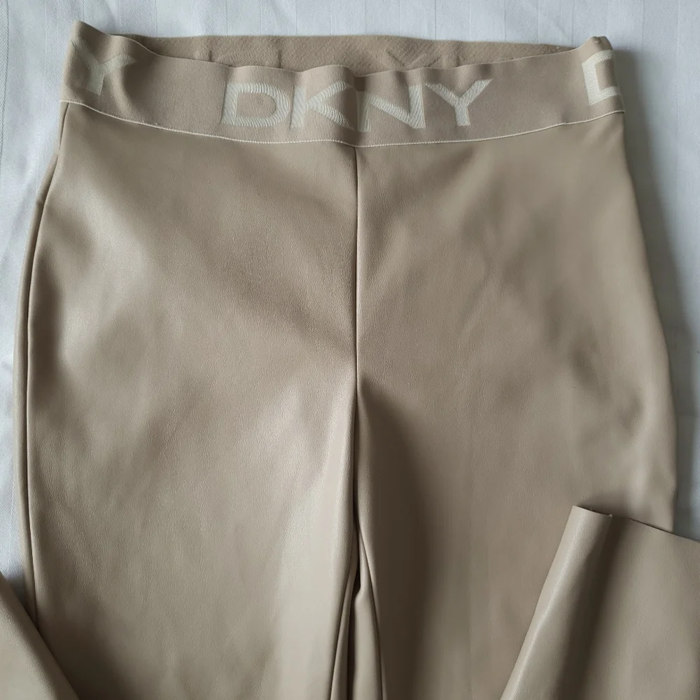 DKNY Faux Leather Leggings/Pants - Picture 8 of 13